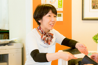原田 真理子(広島県出身)管理部長